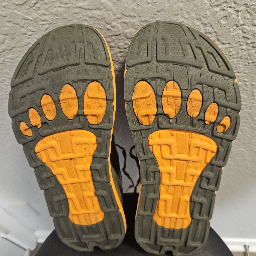 Altra Olympus Zero Drop  Running Shoes - Picture 7 of 7